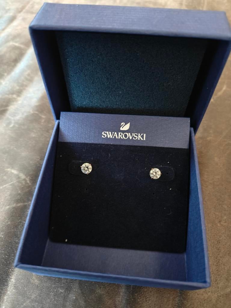 Swarovski Authentic oorbellen rose goud, Handtassen en Accessoires, Oorbellen, Ophalen, Goud, Goud