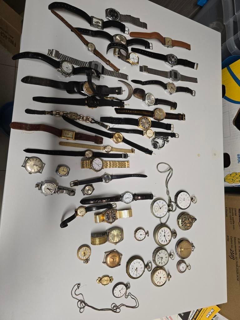 Polshorloges en zakhorloges, sommige functioneren, andere ni, Ophalen of Verzenden, Zilver