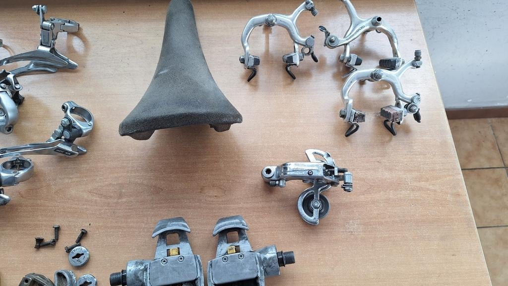 Plusieurs pièces de course anciennes, Enlèvement ou Envoi