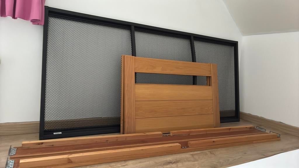1persoons Bedframe en onderlegger 180x90, Huis en Inrichting, Slaapkamer | Bedden, Ophalen, Gebruikt, 90 cm, Eenpersoons