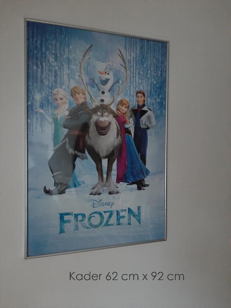 Kader met poster en 2 dekbedovertrekken Frozen, Ophalen, Zo goed als nieuw, Meisje, Dekbedovertrek