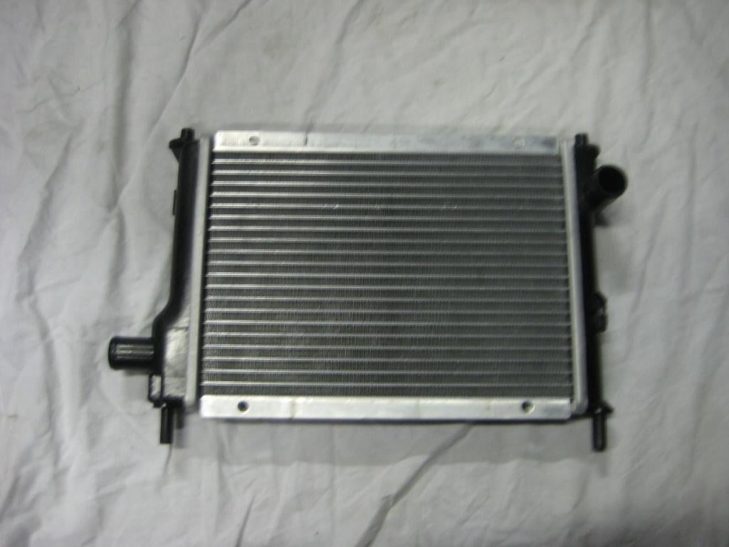 radiator MPI 1997-2000 Classic Mini Cooper, Auto-onderdelen, Ophalen, Nieuw, Austin