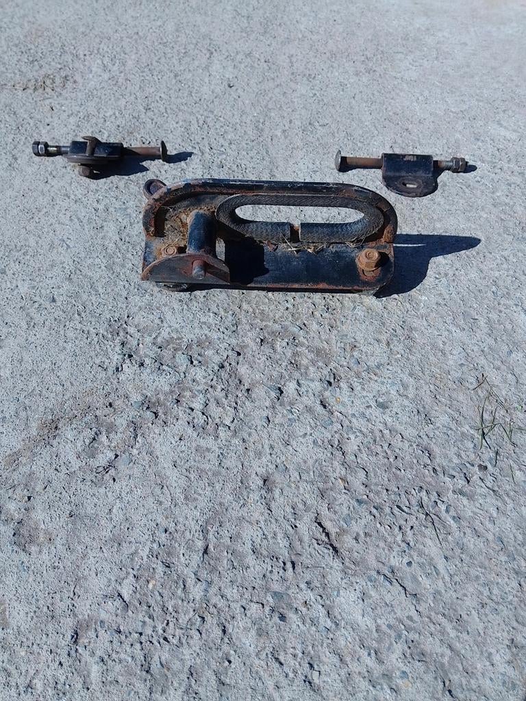 Pièces détachées pour tracteur International 844S, Articles professionnels, Enlèvement