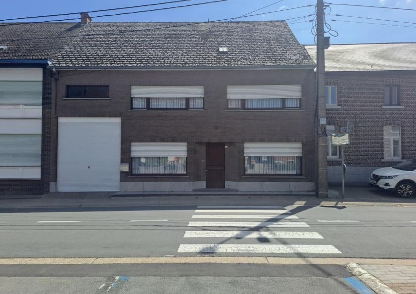 Ruime gezinswoning met grote schuur, weide en boomgaard, Immo, 255 m², 5 kamers, Tussenwoning, Verkoop zonder makelaar