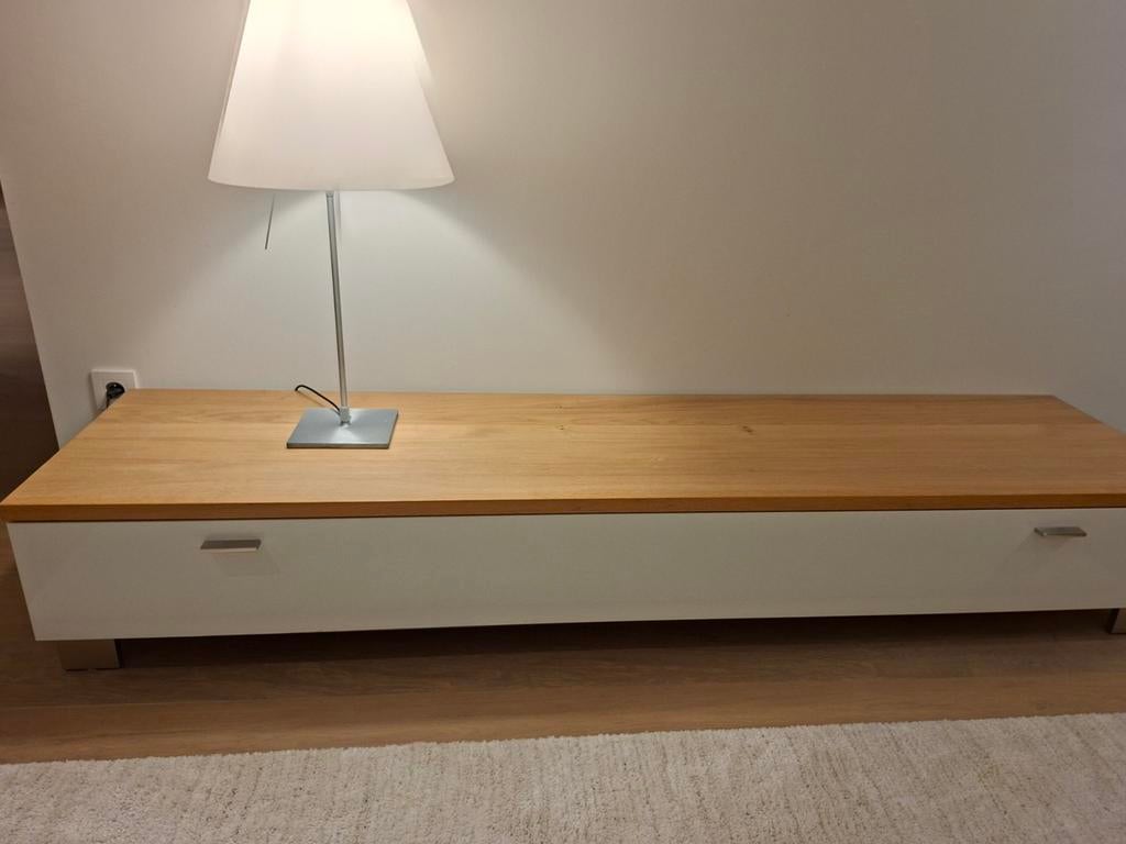 Meuble TV Hülsta 34x52x210 en placage de chêne brillant, Chêne, 200 cm ou plus, Moins de 100 cm, Modern maar warme look