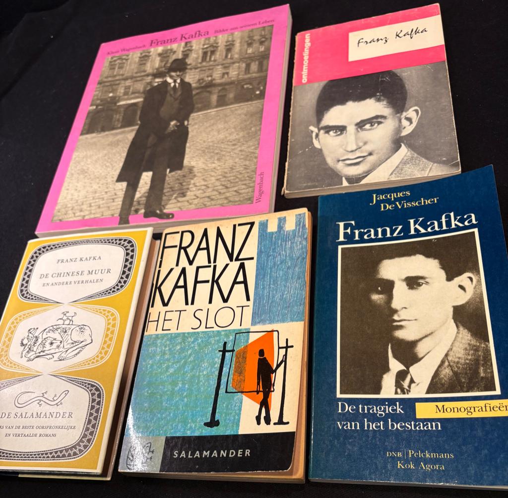 FRANZ KAFKA - 5 boeken Nederlandstalig, Boeken, Literatuur, Zo goed als nieuw, Europa overig, Ophalen of Verzenden