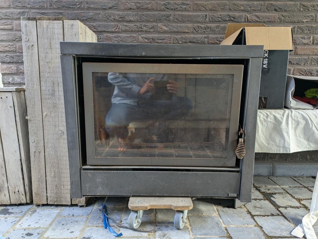 Cassette à bois Bodart & Gonay avec cheminée encastrée 75 cm, Encastré, Enlèvement, Utilisé, Bois