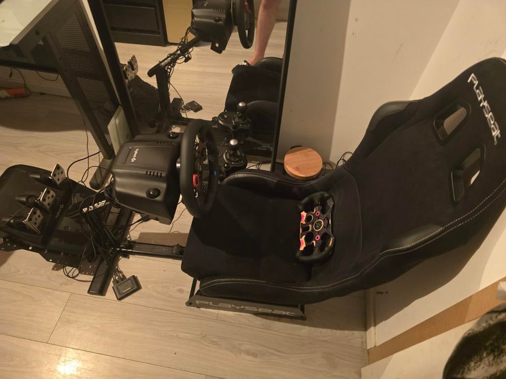 G29 sim racing setup, Games en Spelcomputers, Ophalen