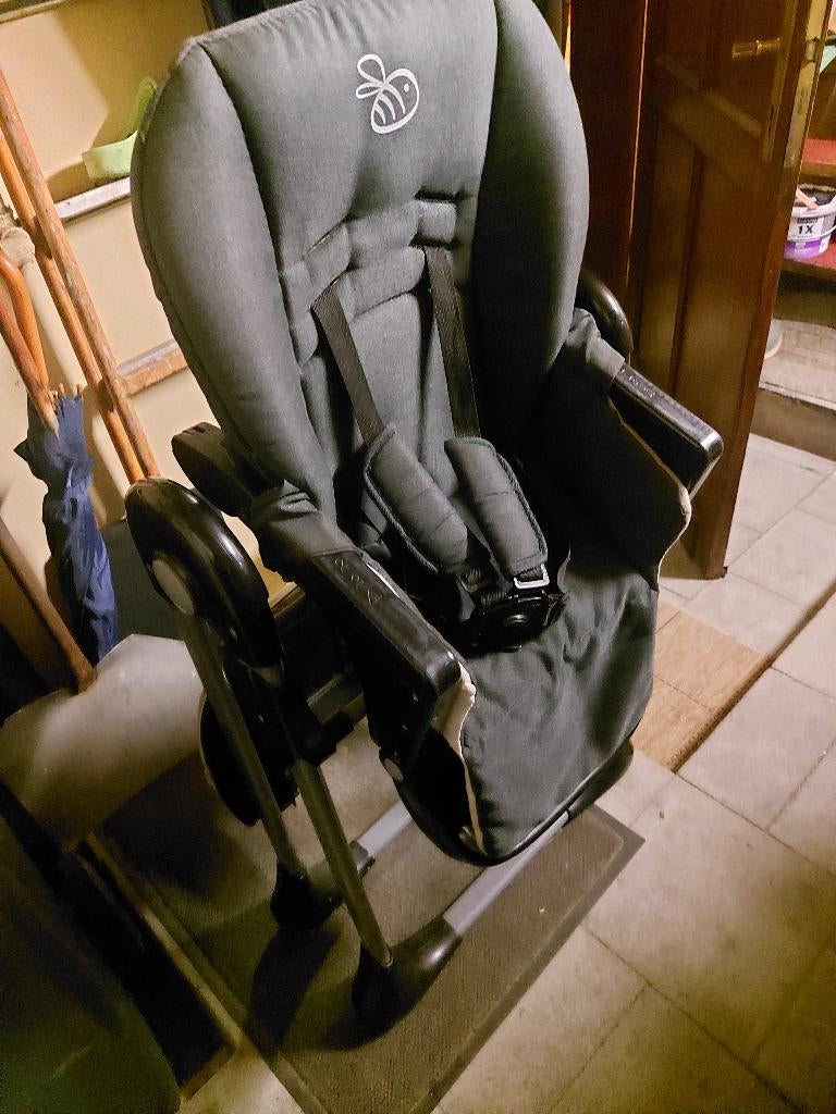 Hoge kinderstoel, Kinderen en Baby's, Kinderstoelen, Ophalen, Zo goed als nieuw, Inklapstoel, Afneembaar eetblad