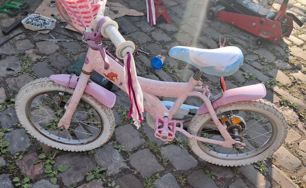 jonge en meisjes fiets goede staat, Fietsen en Brommers, Ophalen, Gebruikt, 16 inch, Handrem