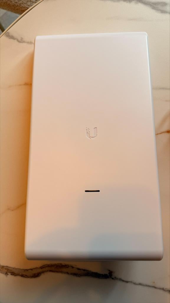 Outdoor Mesh Access Point - NIEUW, Computers en Software, Accesspoints, Ophalen of Verzenden, Nieuw, Ubiquiti