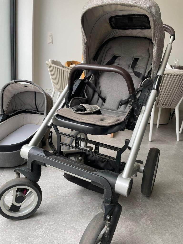 poussette Mutsy iGO (complet), Kinderen en Baby's, Kinderwagens en Combinaties, Gebruikt, Met reiswieg, Mutsy, Ophalen