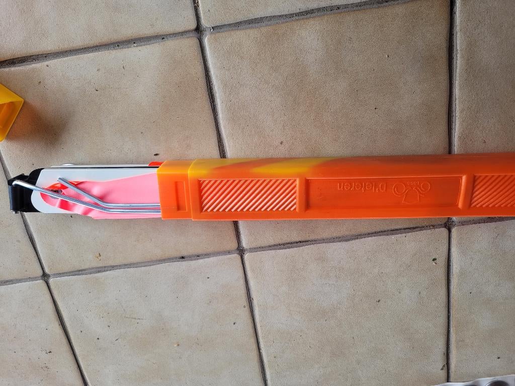 Triangle de Sécurité D'Ieteren - Logo Calèche 1805 État Neuf, Autos : Divers, Accessoires de voiture, Neuf, Enlèvement