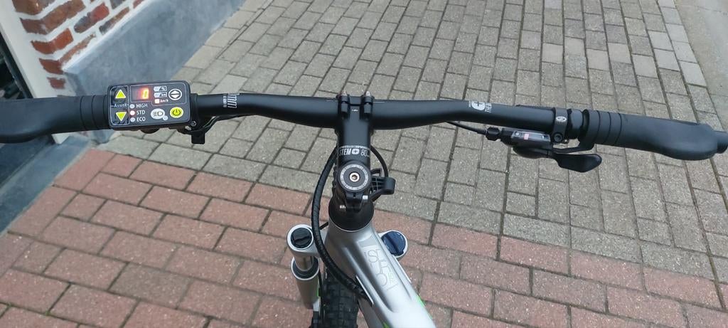 Vtt Haibike Sduro 27.5  (moteur Yamaha), Vélos & Vélomoteurs