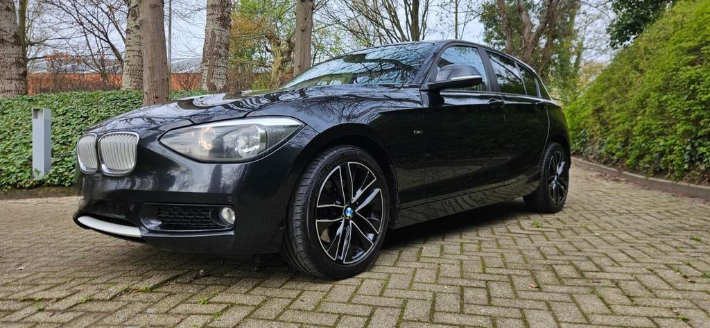 BMW 1 SERIE // 125DA // 2012 // 218PK // AUTOMAAT// NAVI, Auto's, BMW, Automaat, Euro 5, 1 Reeks, Leder
