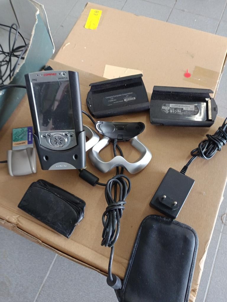 Compaq ipaq pocket pc, Computers en Software, Ophalen