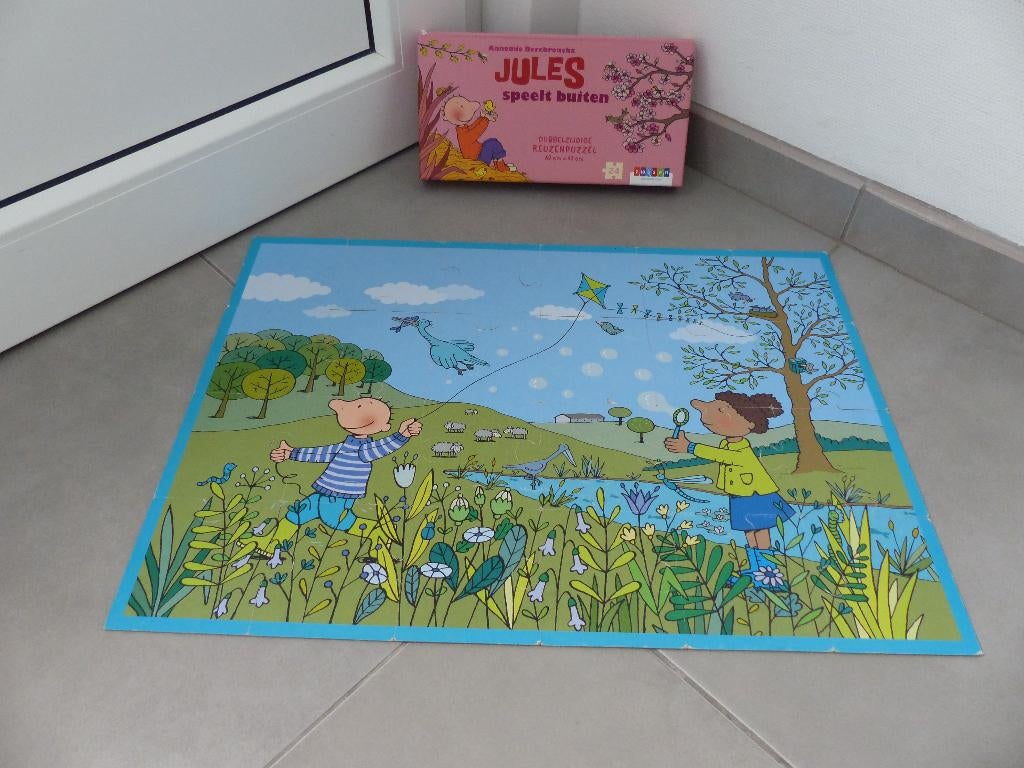 Puzzel van Jules - Jules speelt buiten (2 x 24 stuks), Kinderen en Baby's, Speelgoed | Kinderpuzzels, Gebruikt, 2 tot 4 jaar, 10 tot 50 stukjes