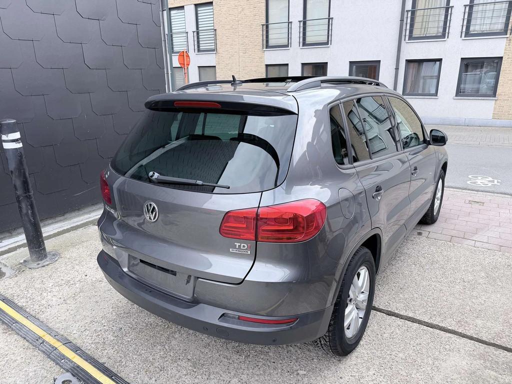 Volkswagen Tiguan 2.0 TDI EDITION TREND (bj 2012), Auto's, Volkswagen, Euro 5, Stof, Zwart, 4 cilinders