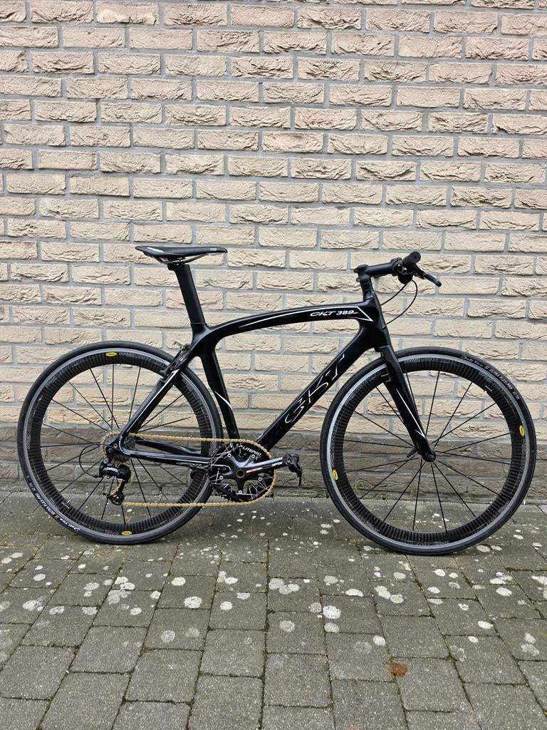 Ckt full carbon city racer, Mavic Cosmic carbon, 8kg, Fietsen en Brommers, Fietsen | Racefietsen, Carbon, Zo goed als nieuw, 53 tot 57 cm