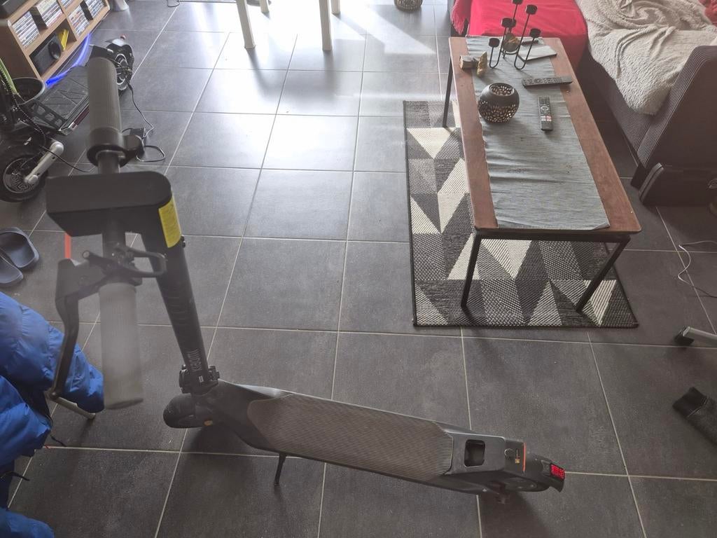 Xiaomi Electrische step 4 lite, Fietsen en Brommers, Ophalen