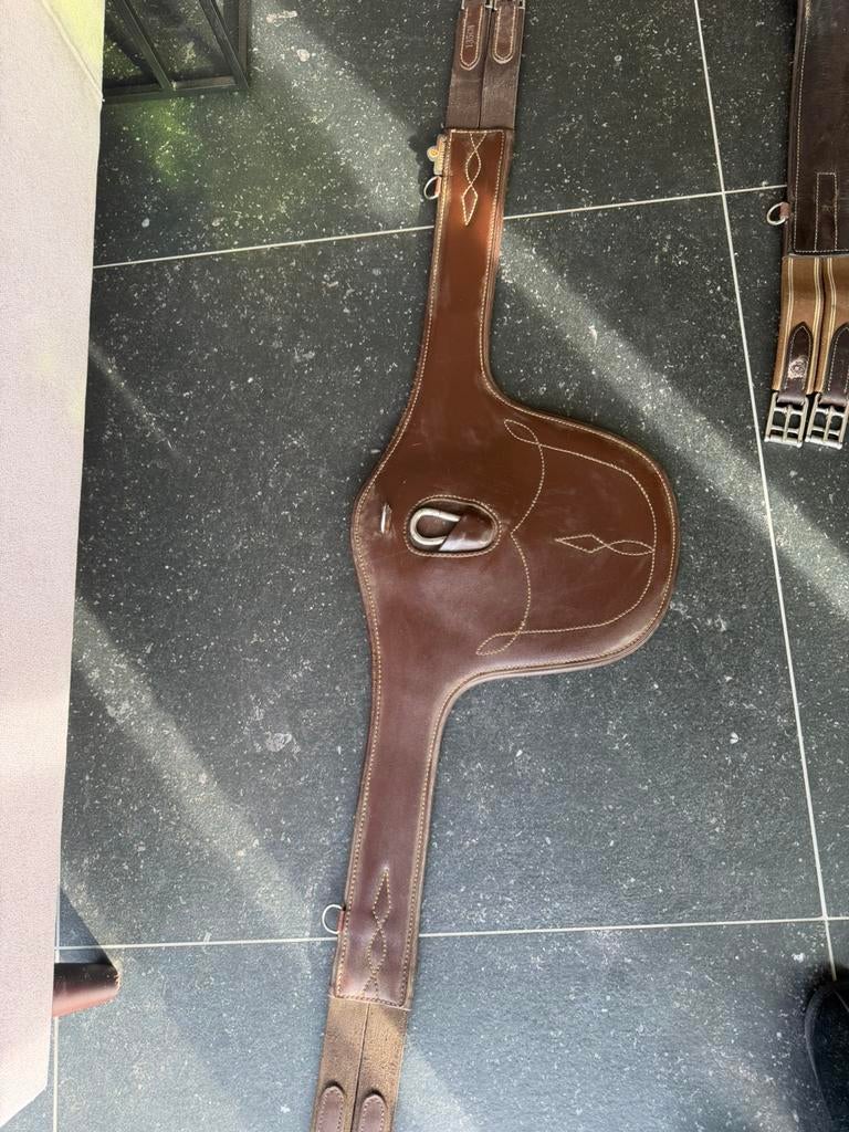 Kentucky springsingel maat 135, Enlèvement, Comme neuf