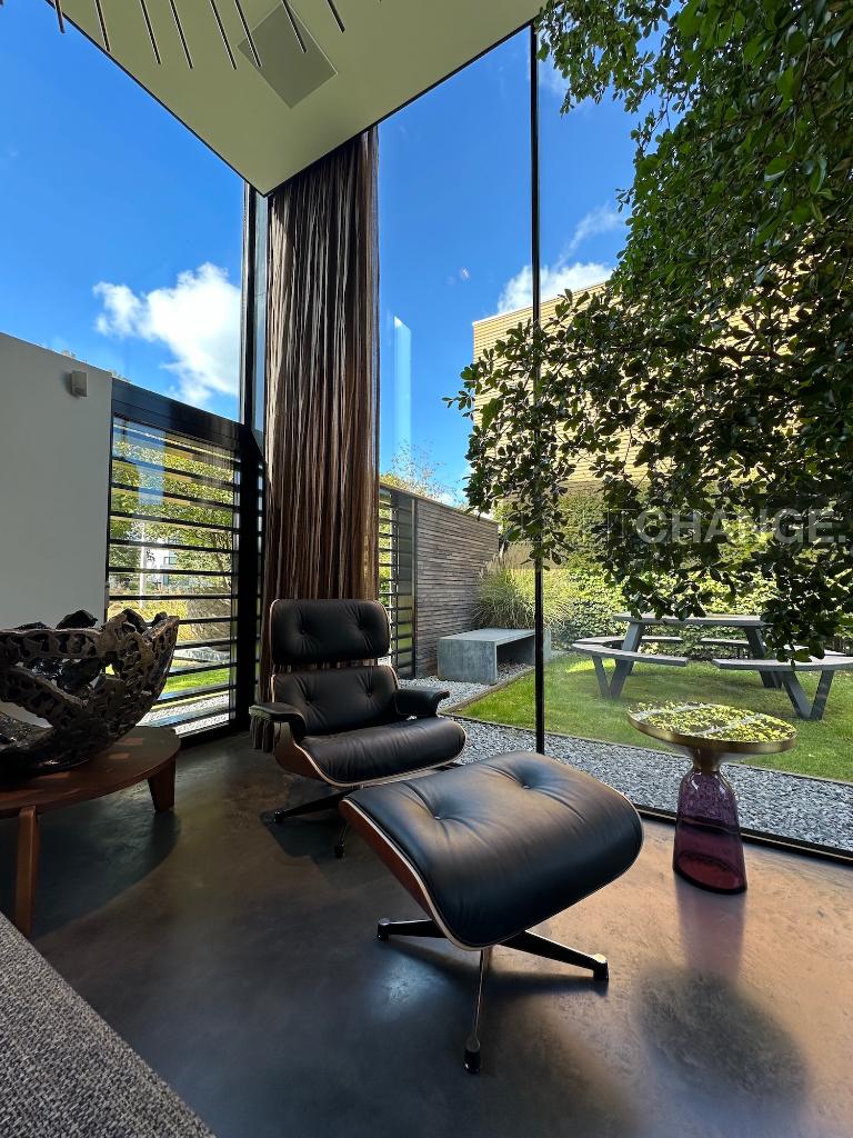 Vitra Lounge Chair met Ottoman verschillende kleuren NIEUW, Maison & Meubles, Fauteuils, Enlèvement, Neuf, Bois, High-end Furniture