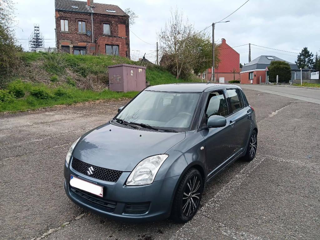 Suzuki Swift 1.3i essence 2008 Clim Prét à immatriculé, Auto's, Suzuki, Particulier, Swift, ABS, Airbags, Airconditioning, Boordcomputer