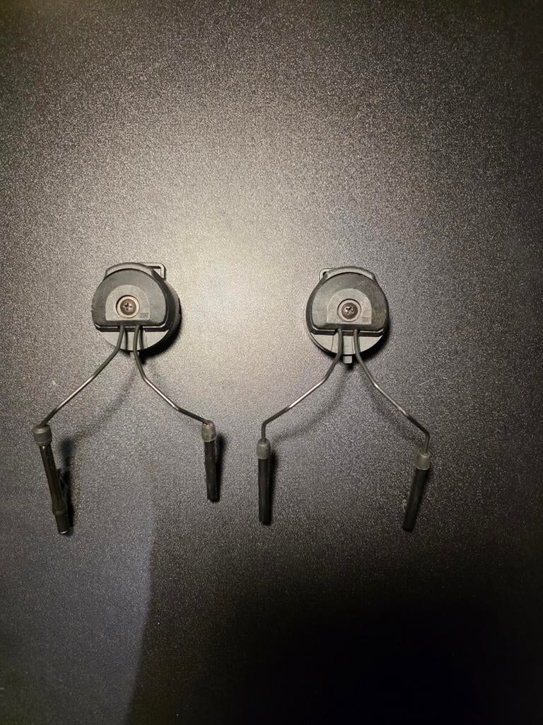 Peltor attaches casque opscore, Enlèvement ou Envoi