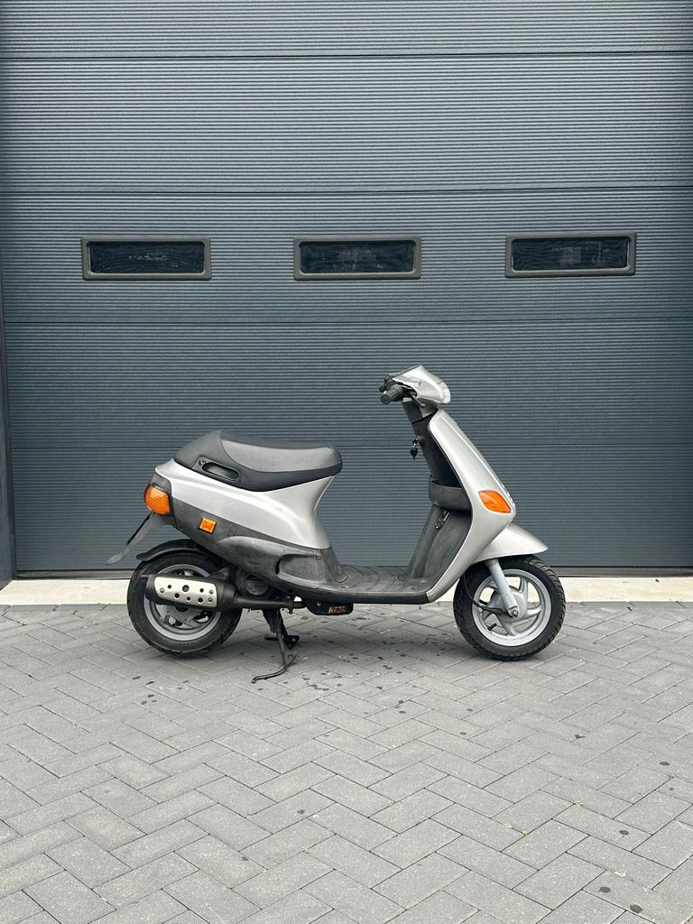 Piaggio zip type 50cc duits, Motos, Enlèvement