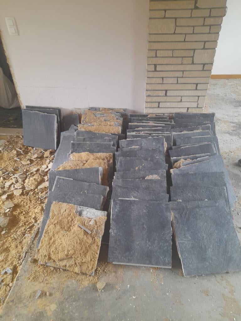 Gratis zwarte tegels, Doe-het-zelf en Bouw, Ophalen