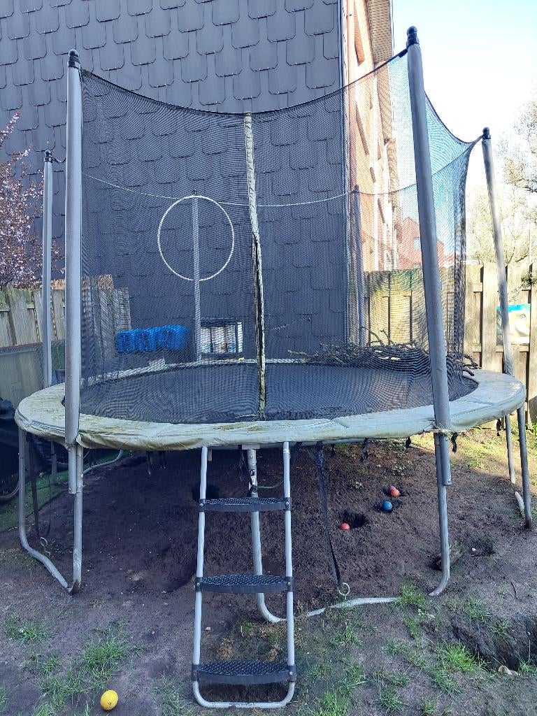 Trampoline met veiligheidsnet, Enlèvement, Utilisé