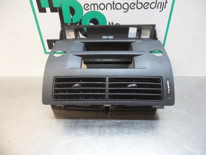 Grille aération tableau de bord d'un Citroen C4 (C4 04-), Autos : Pièces & Accessoires, -, Utilisé, -, -