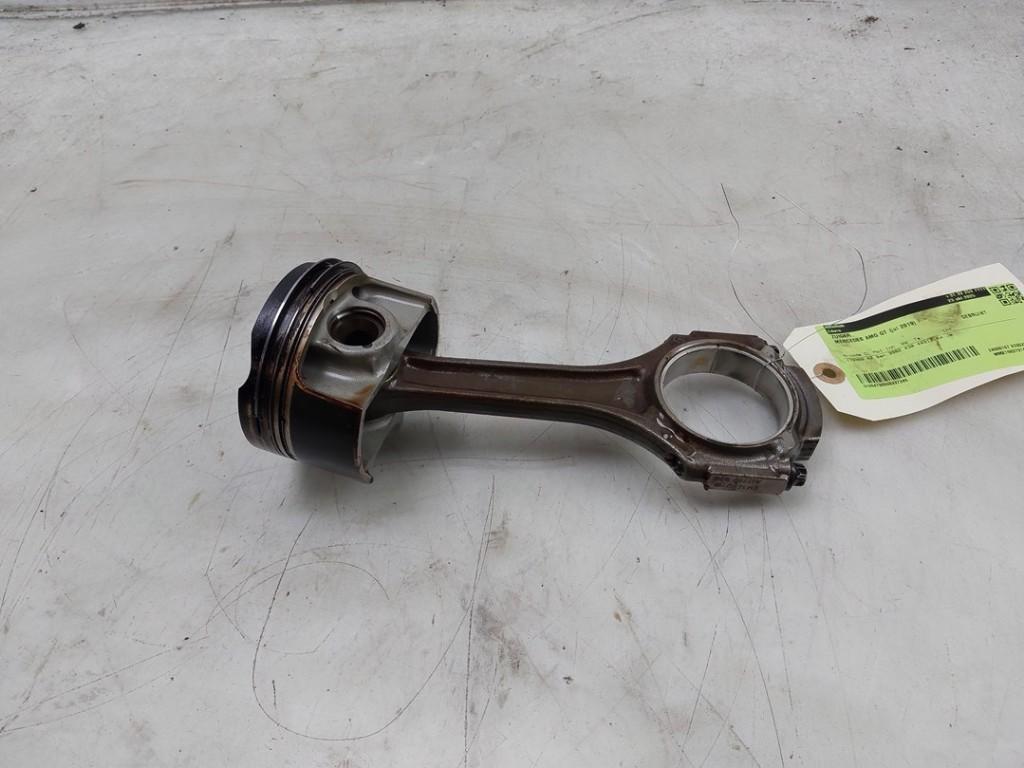 PISTON Mercedes-Benz AMG GT (C190) (01-2014/-), Autos : Pièces & Accessoires, Utilisé, Mercedes-Benz