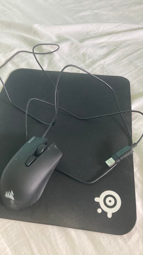 Muis en muismat, Computers en Software, Muizen, Rechtshandig, Muis, Gebruikt, Verzenden