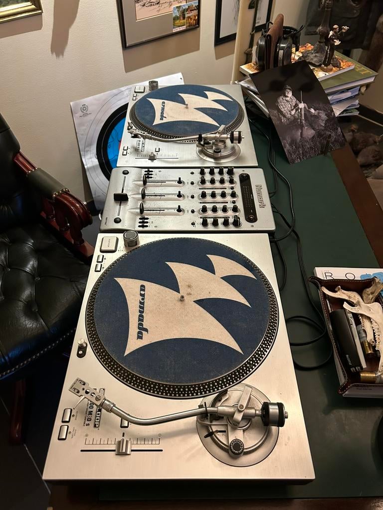 Platenspelers: set van 2 Reloop RP-4000 M3D S, Ophalen, Zo goed als nieuw