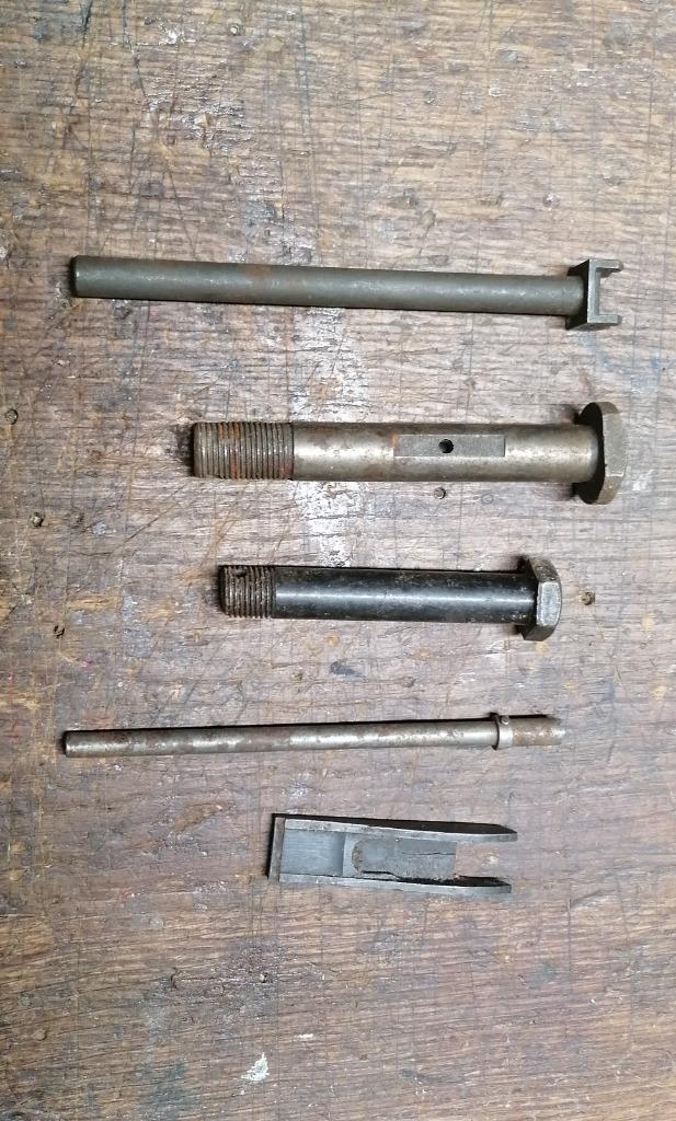 Pièces véhicule militaire US Allemagne WW2, Collections, Envoi