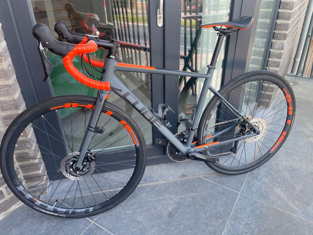 Cube Attain SL 2021, Fietsen en Brommers, Fietsen | Racefietsen, 28 inch, Heren, Meer dan 20 versnellingen, 53 tot 57 cm