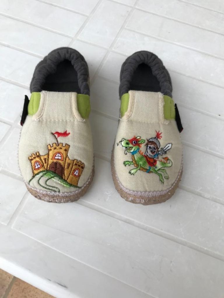 pantoffels kinderen, Enlèvement, Comme neuf