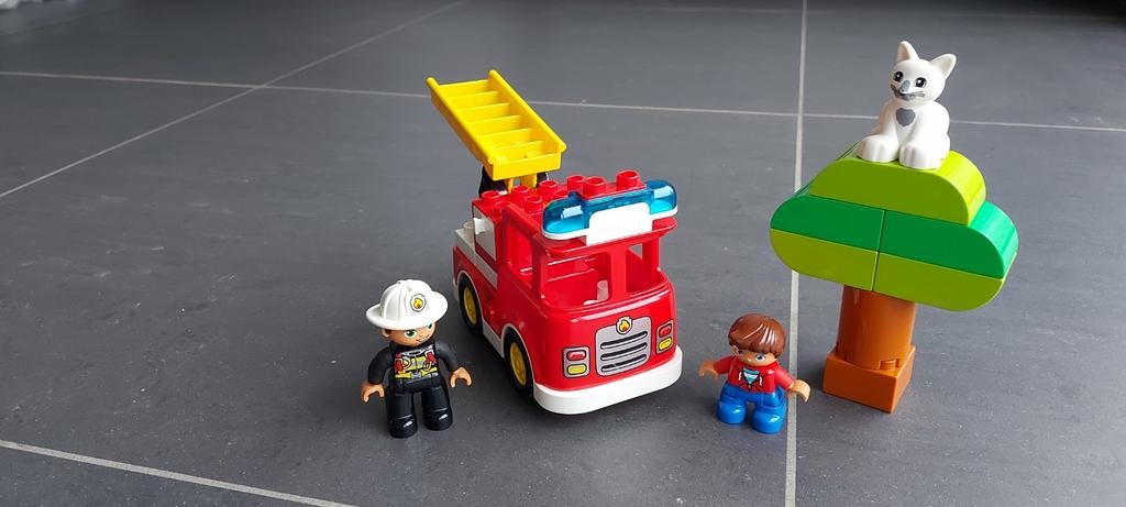 Duplo brandweerwagen nr. 10901, Kinderen en Baby's, Speelgoed | Duplo en Lego, Ophalen of Verzenden, Zo goed als nieuw, Duplo