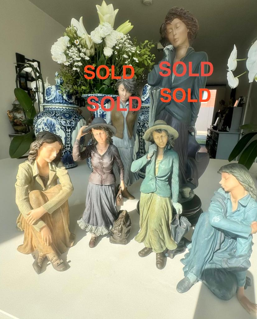 Beeldjes in de stijl van «Elisa», ontwerp Montserrat Ribes, Verzamelen, Beelden en Beeldjes, Ophalen