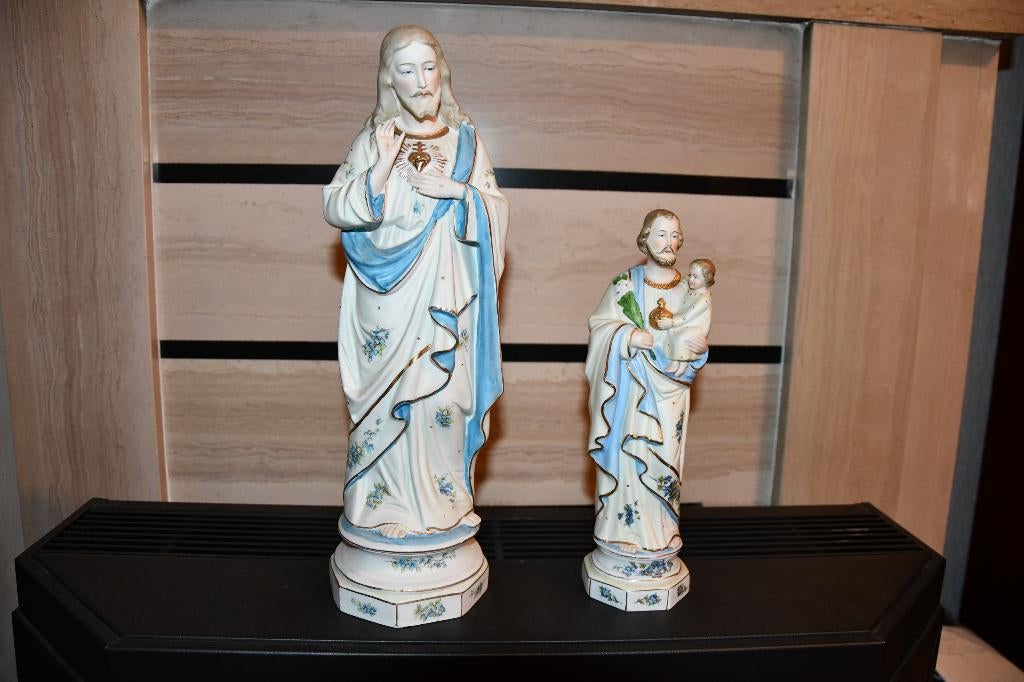 HEILIGENBEELDEN IN BISCUIT, Antiek en Kunst, Ophalen