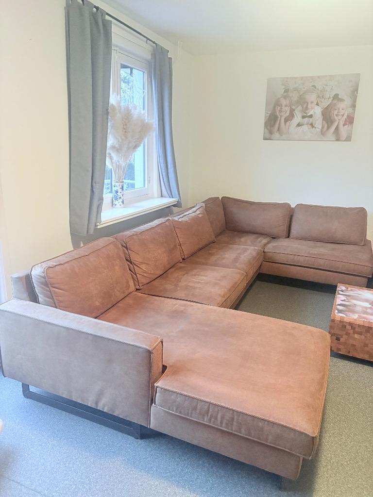 Zetel, Banc d'angle, Quatre personnes ou plus, Enlèvement, Utilisé