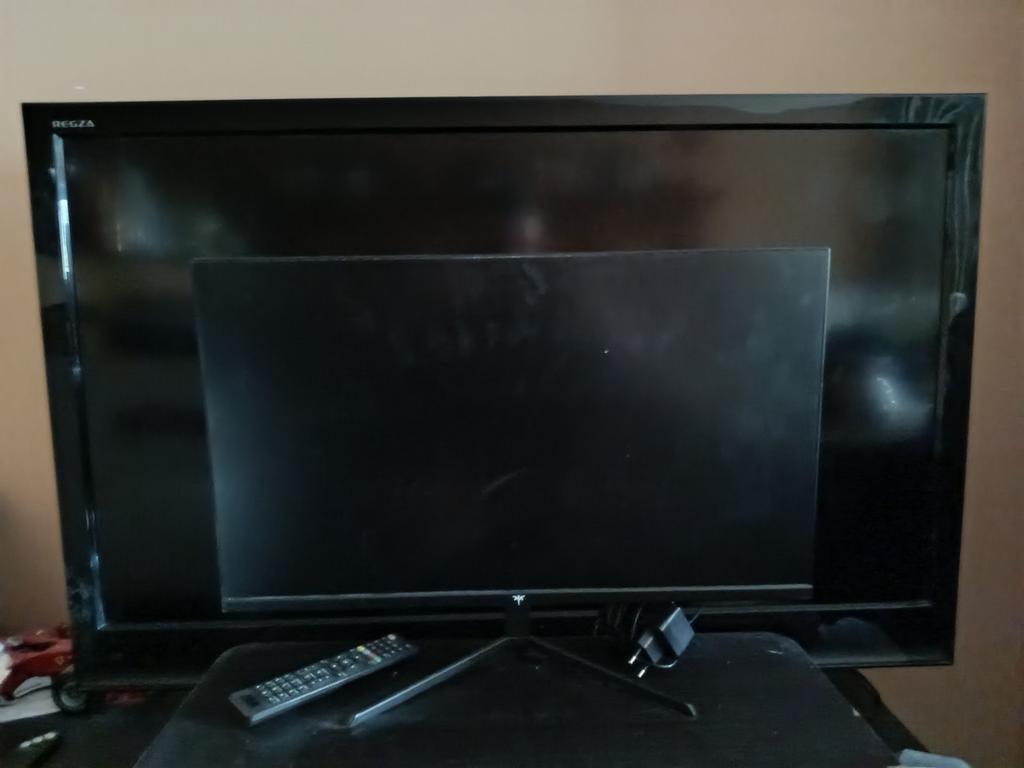 Toshiba full hd,KTC monitor te koop, Toshiba, LCD, Comme neuf, Enlèvement