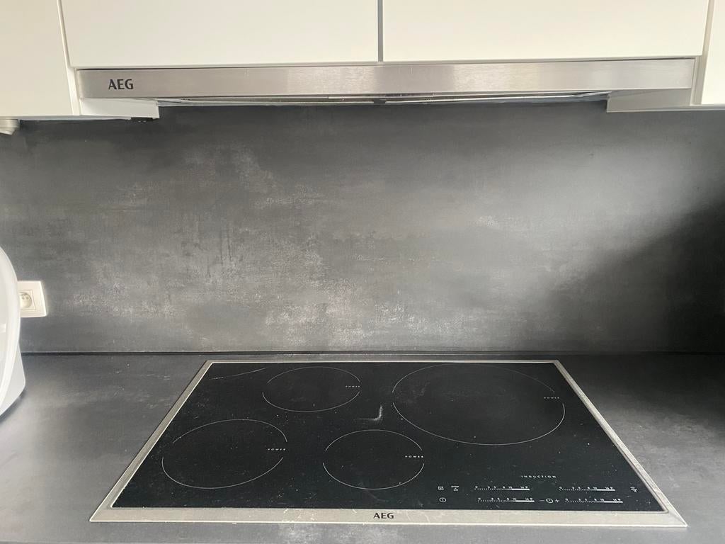 Spatwand betonlook, Ophalen, 200 cm of meer, Zwart, Nieuw