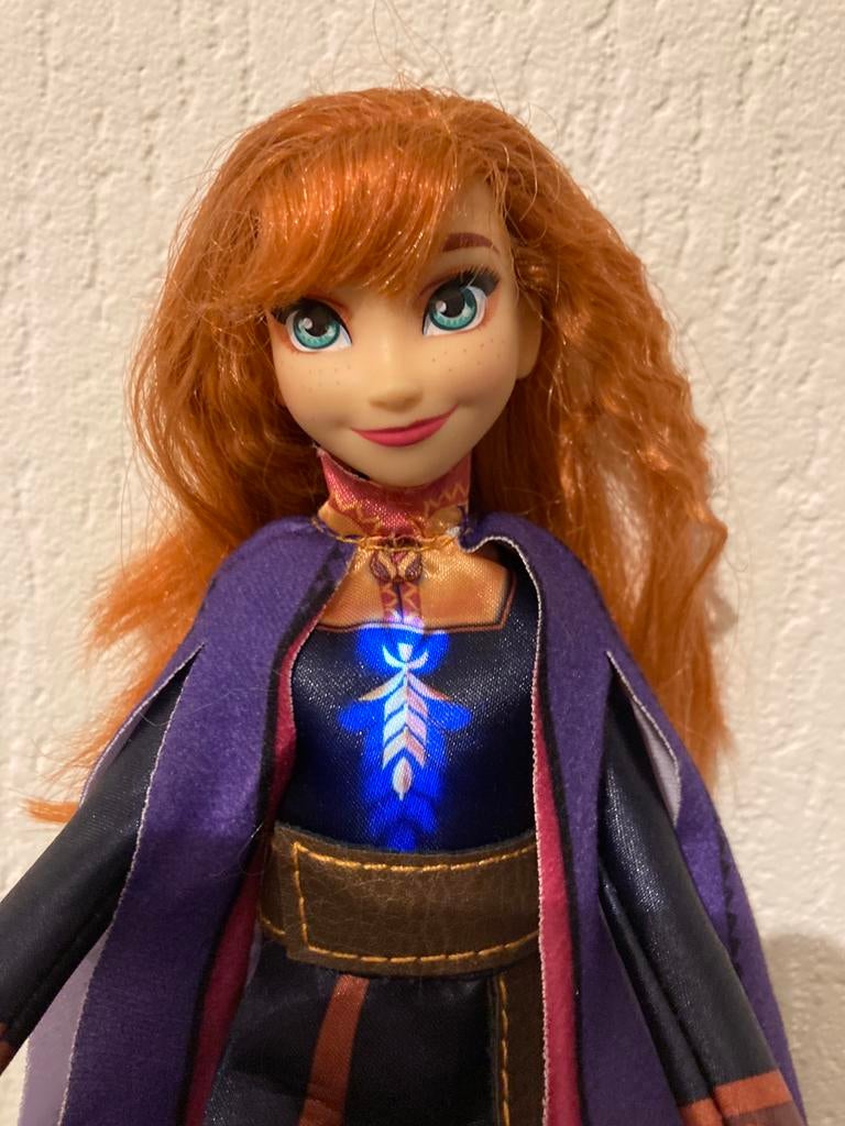 Frozen Anna pop met muziek, Ophalen of Verzenden, Zo goed als nieuw, Pop
