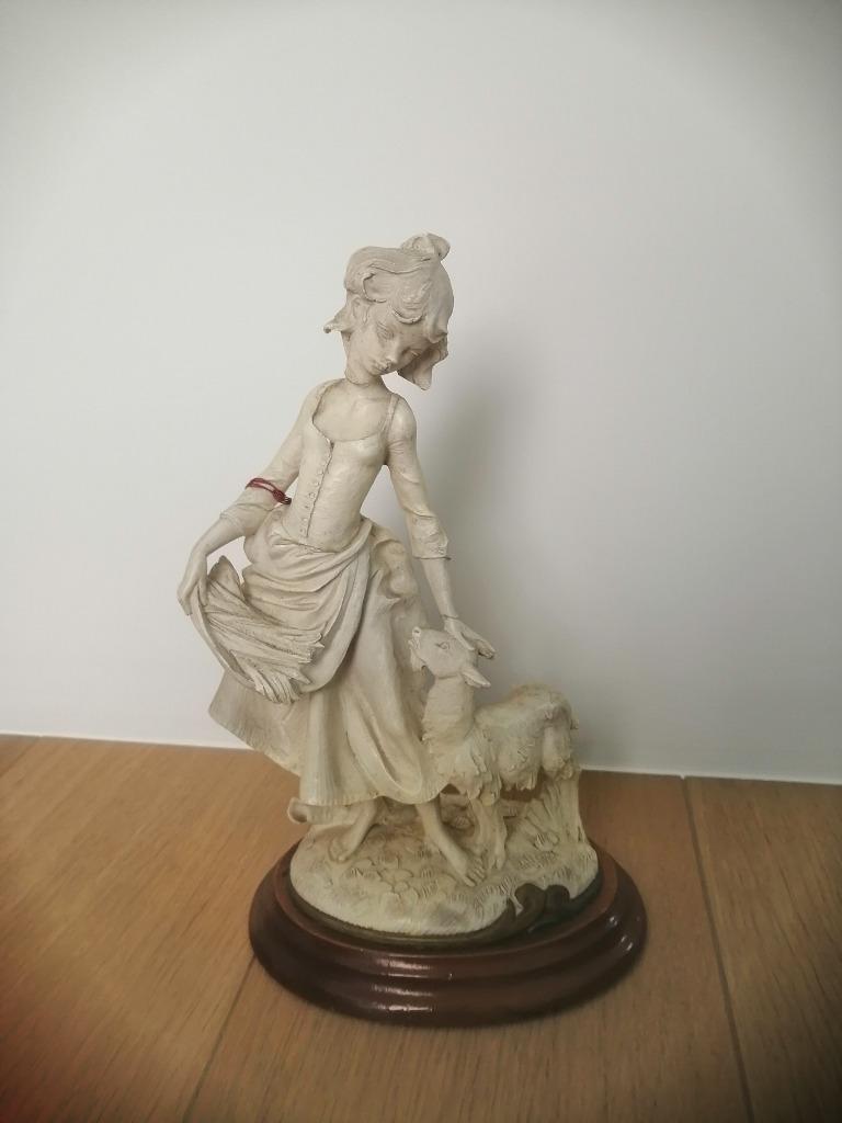 Oud beeld Capodimonte, Antiek en Kunst, Ophalen of Verzenden