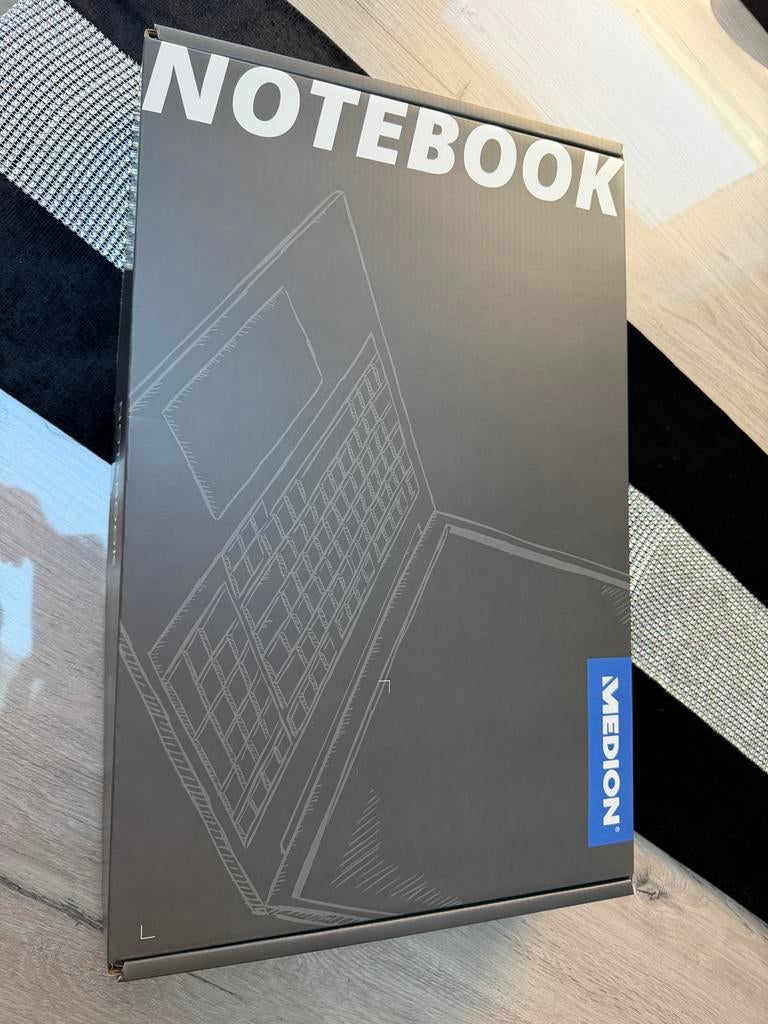 MEDION AKOYA, Computers en Software, Ophalen, 14 inch, Minder dan 2 Ghz, MEDION