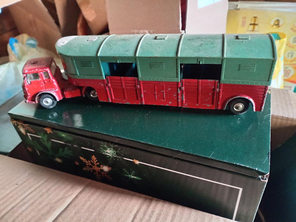 camion ancien, Envoi