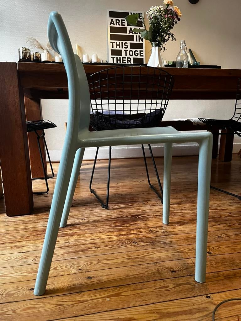 6 blue chairs, Ophalen