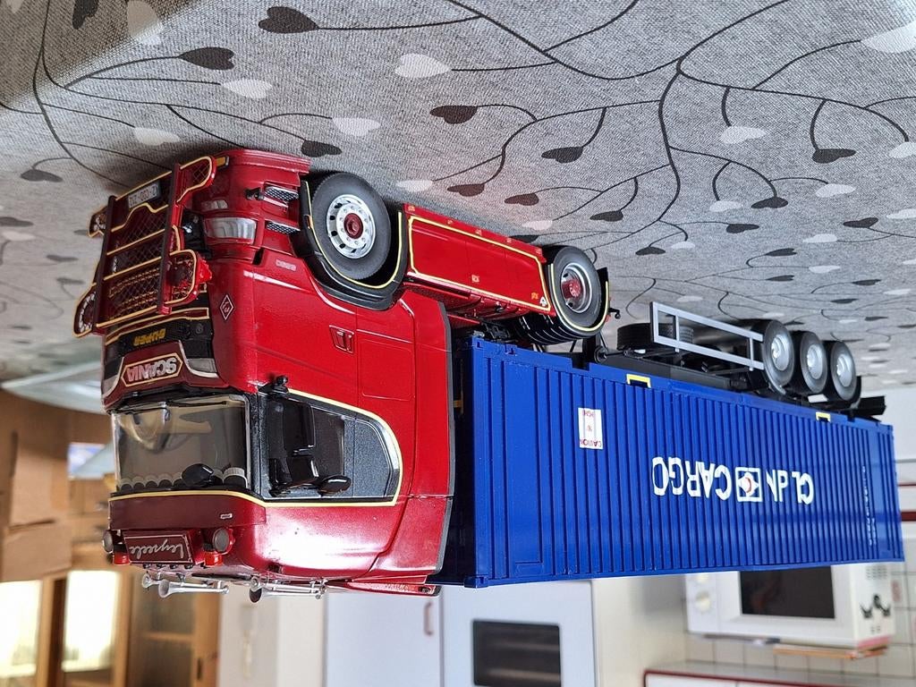 Model truck en trailer in plastic van merk italeri, Ophalen, Nieuw